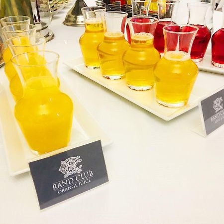 Rand Club Suites Йоханнесбург Экстерьер фото