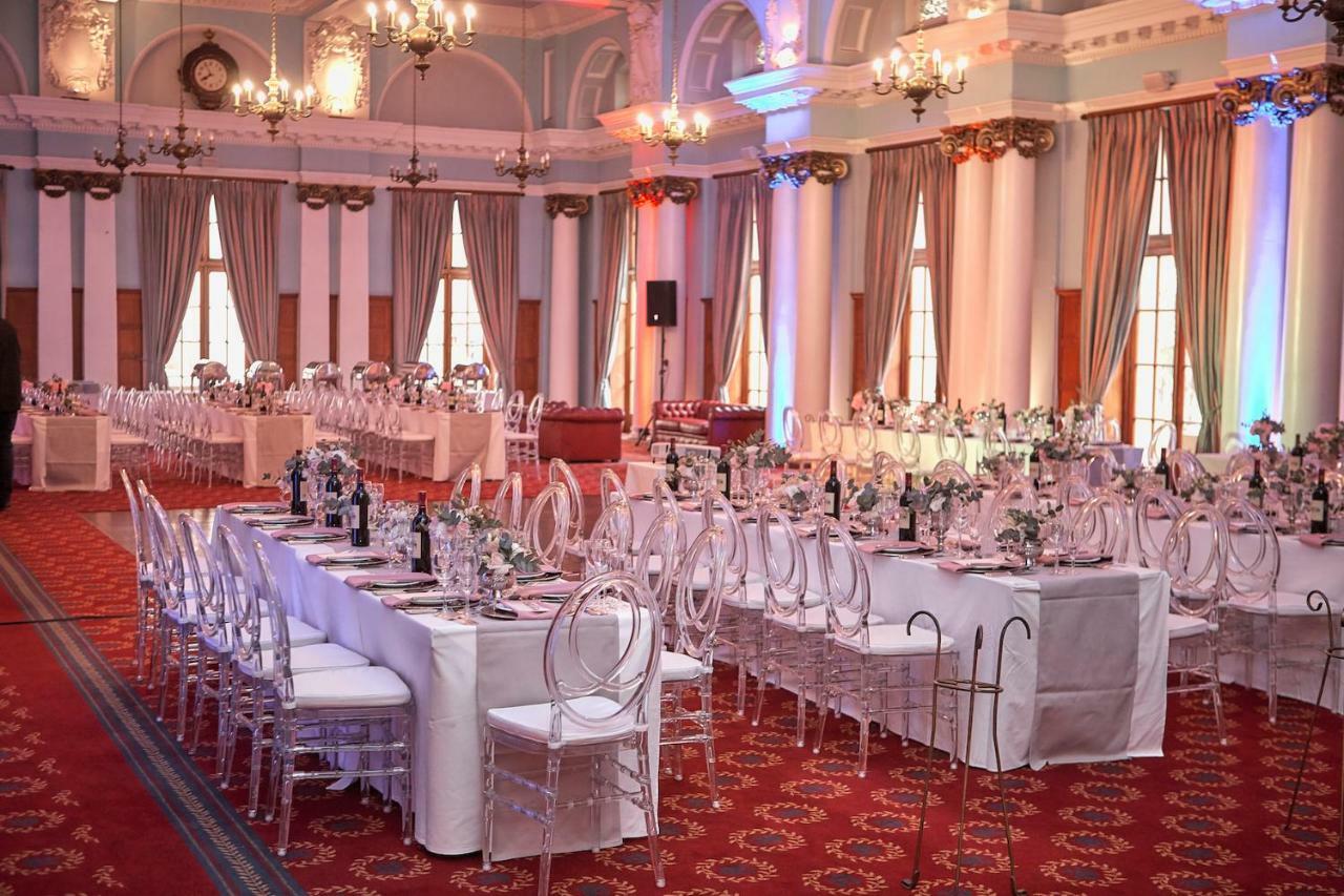 Rand Club Suites Йоханнесбург Экстерьер фото