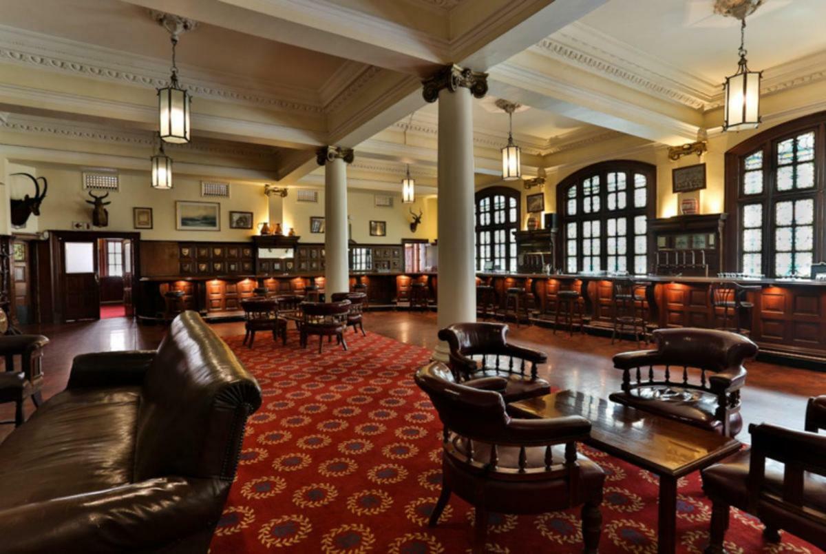 Rand Club Suites Йоханнесбург Экстерьер фото