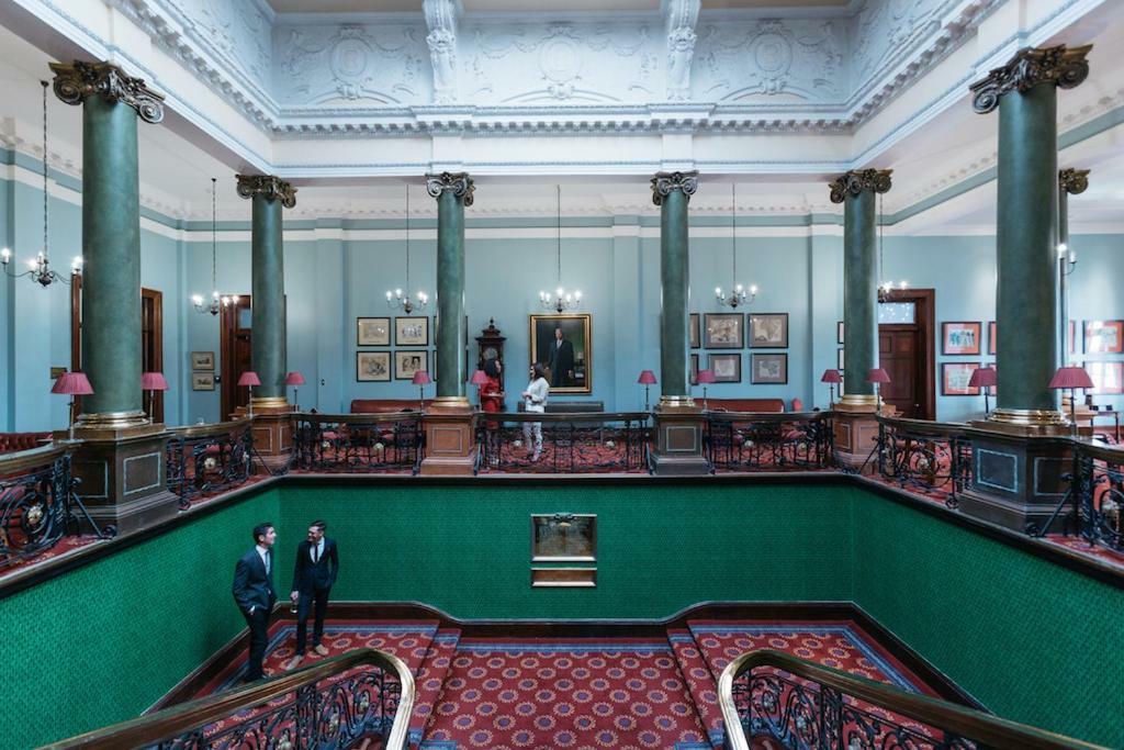 Rand Club Suites Йоханнесбург Экстерьер фото
